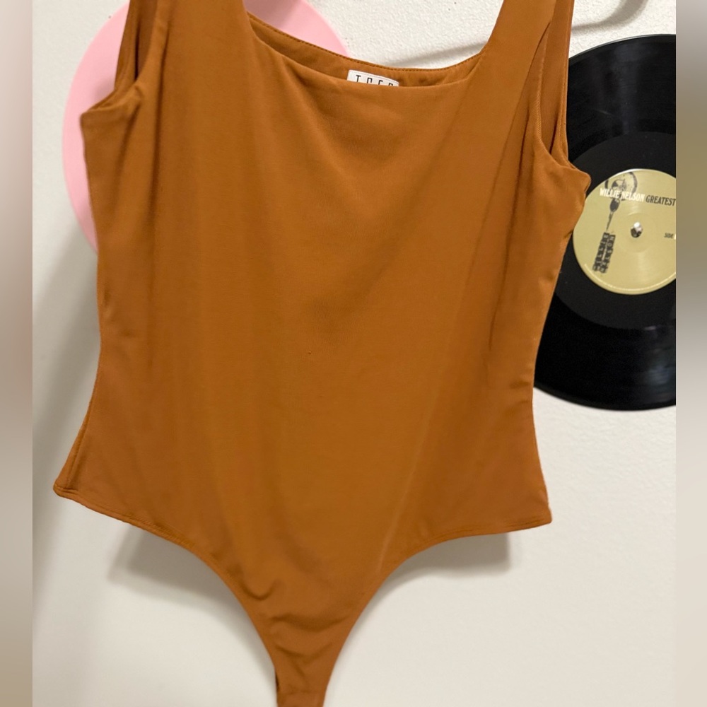 Bodysuit in Warm Tan